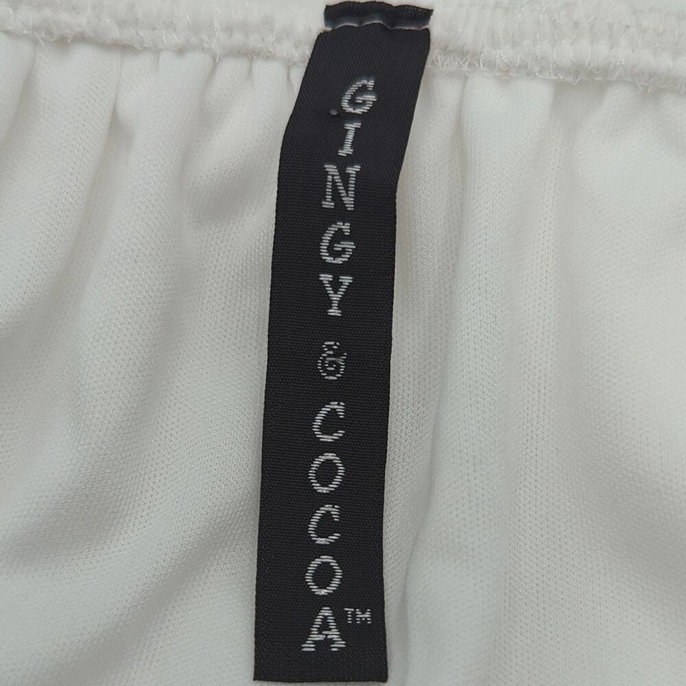 GINGY & COCOA Medium White Ruffle Off Shoulder Blouse - Picture 4 of 4